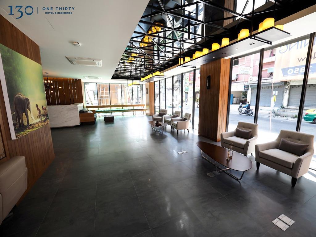 130 Hotel & Residence Bangkok Exterior foto