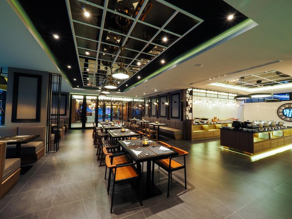 130 Hotel & Residence Bangkok Exterior foto